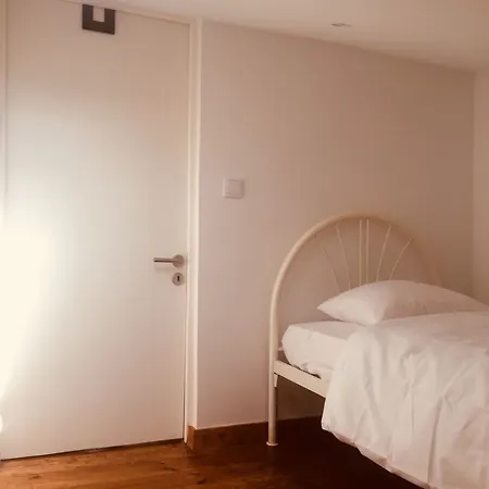 Triuno Hotel 2*